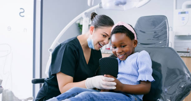 Best Dental Bonding  in Delano, CA